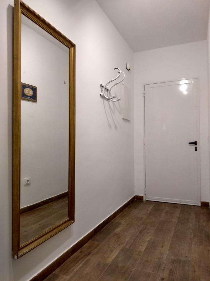 Apartamentos Ciempozuelos, Cerca Del Parque Warner Y Madrid Экстерьер фото